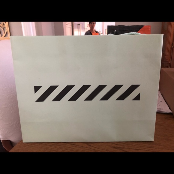 RARE Off-White Mykonos Bag - Picture 2 of 3